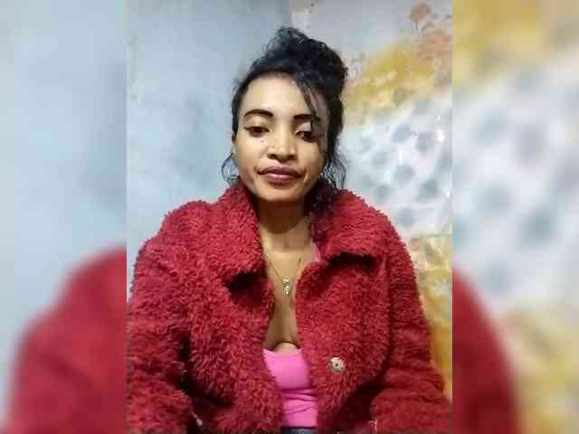 Shanya12 webcam