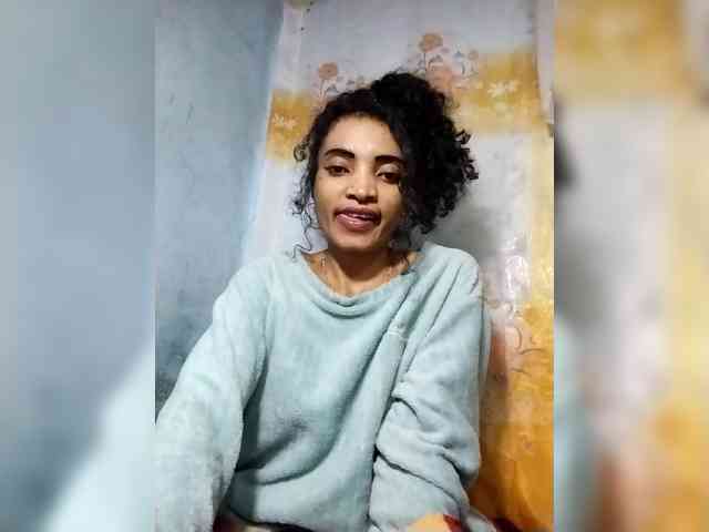 Shanya12 webcam