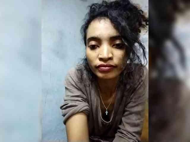 Shanya12 webcam