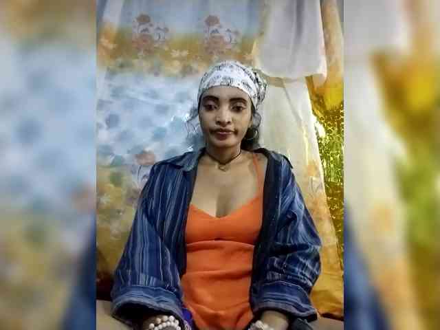 Modèle: Shanya12