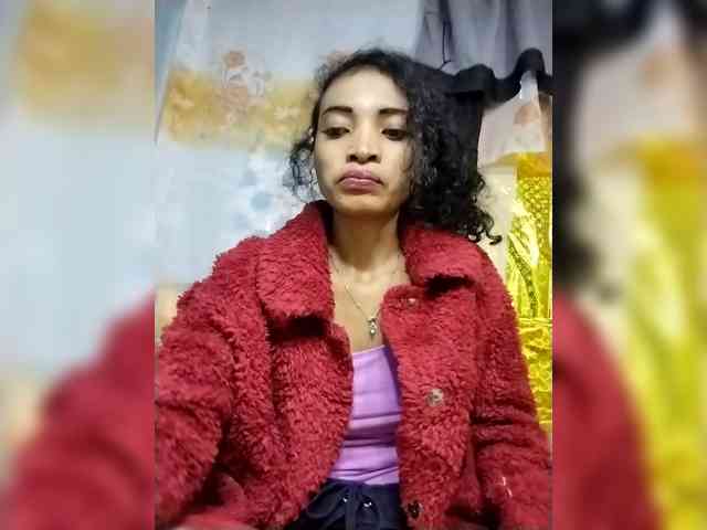 Shanya12 webcam