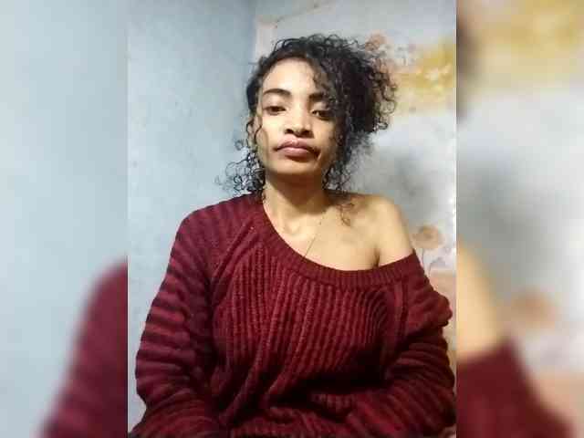 Shanya12 webcam