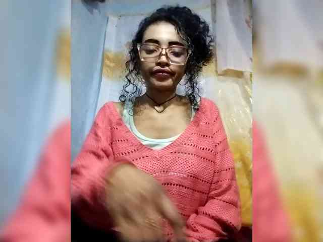 Shanya12 webcam