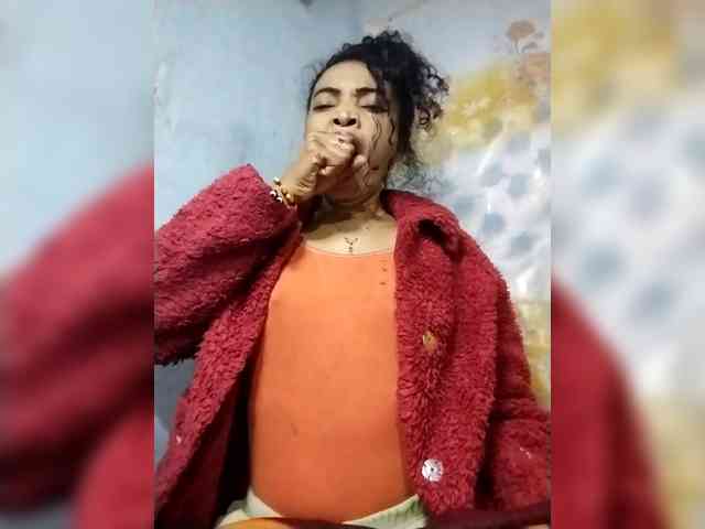 Shanya12 webcam
