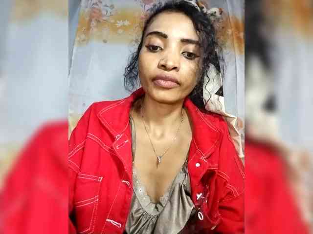 Shanya12 webcam