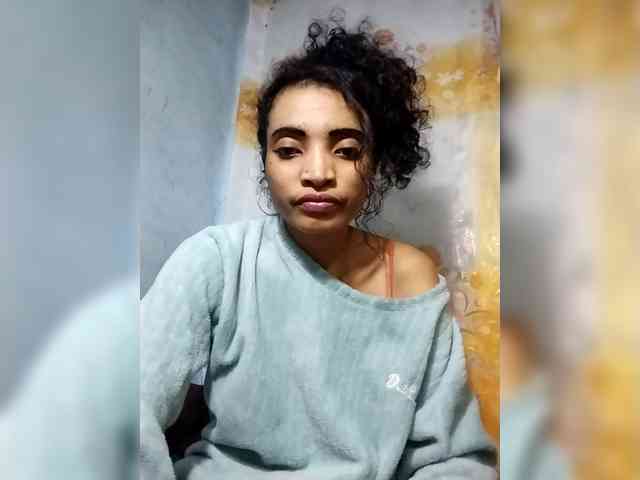 Shanya12 webcam