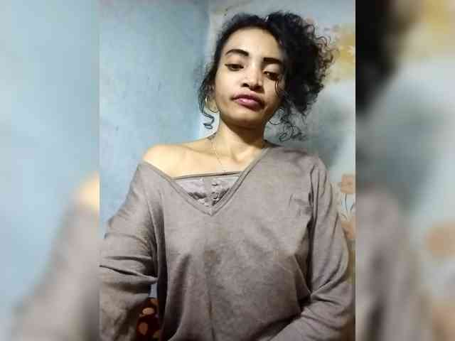 Shanya12 webcam