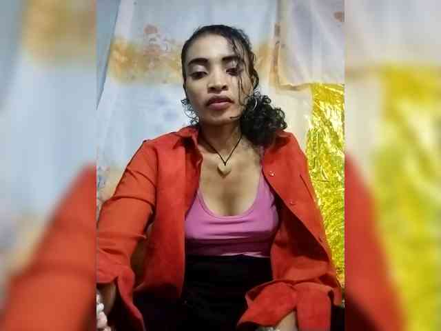 Modèle: Shanya12