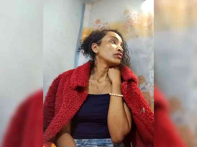 Shanya12 webcam