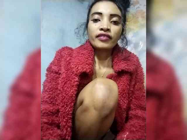Shanya12 webcam