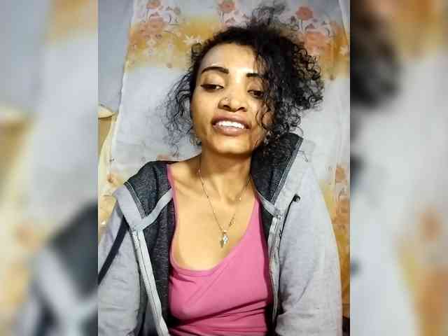 Shanya12 webcam
