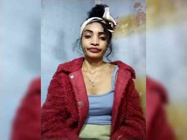 Shanya12 webcam