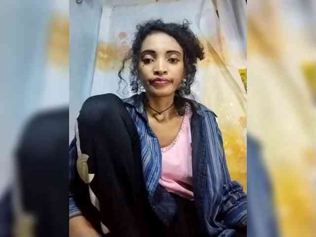 Shanya12 webcam