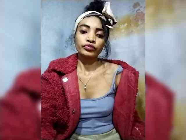 Shanya12 webcam
