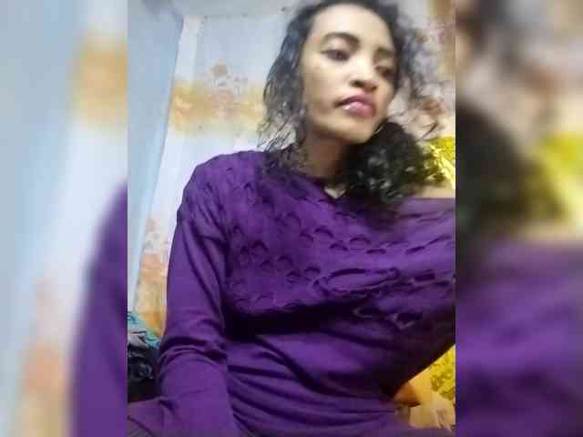 Shanya12 webcam