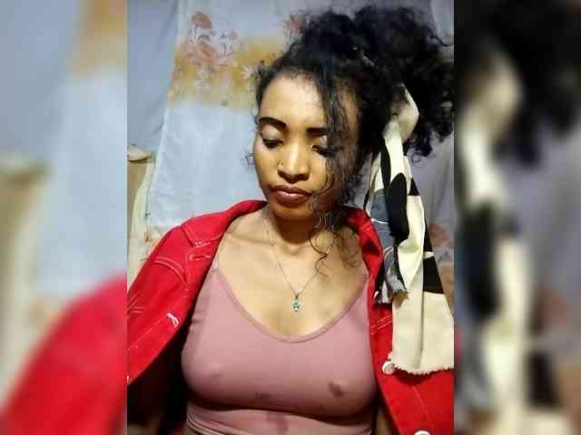 Shanya12 webcam