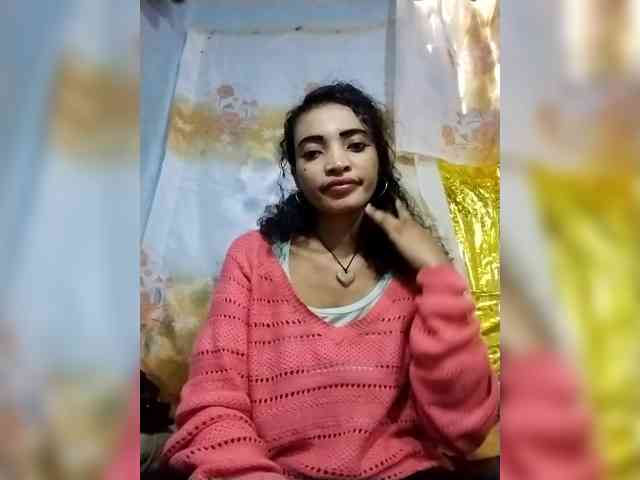 Shanya12 webcam
