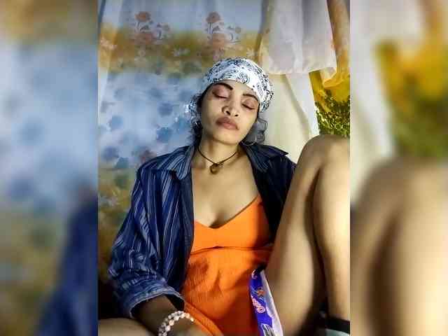 Shanya12 webcam