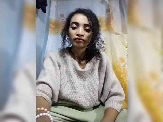 Shanya12 webcam