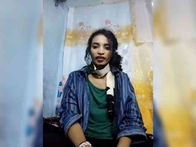Shanya12 webcam