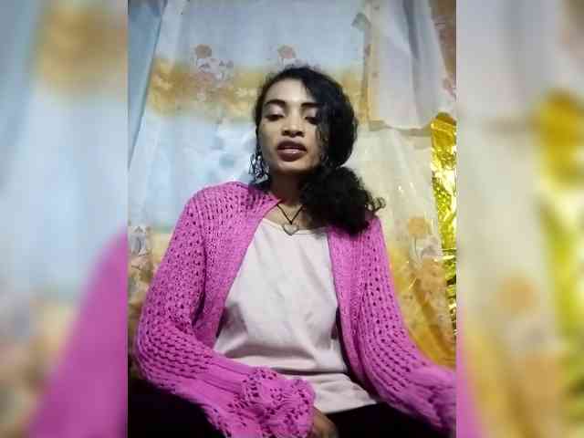 Shanya12 webcam