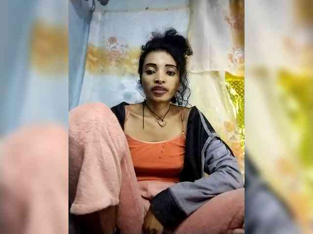 Shanya12 webcam
