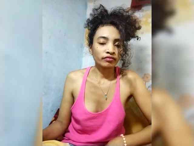 Shanya12 webcam