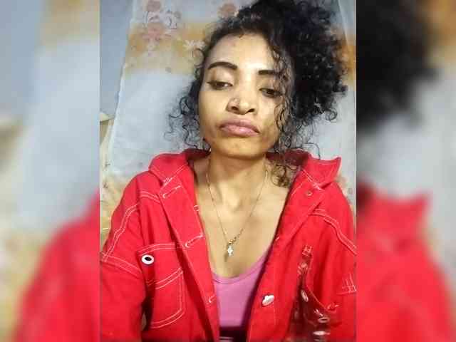 Shanya12 webcam