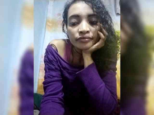 Shanya12 Live Webcam on BongaCams