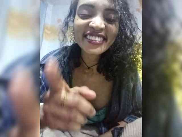 Shanya12 webcam