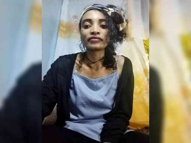 Shanya12 webcam