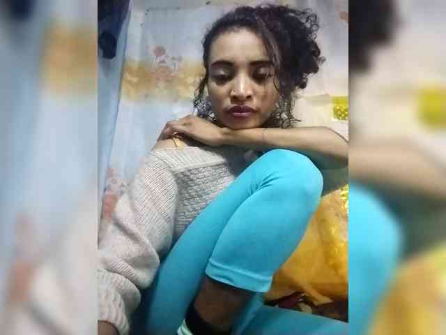Shanya12 webcam