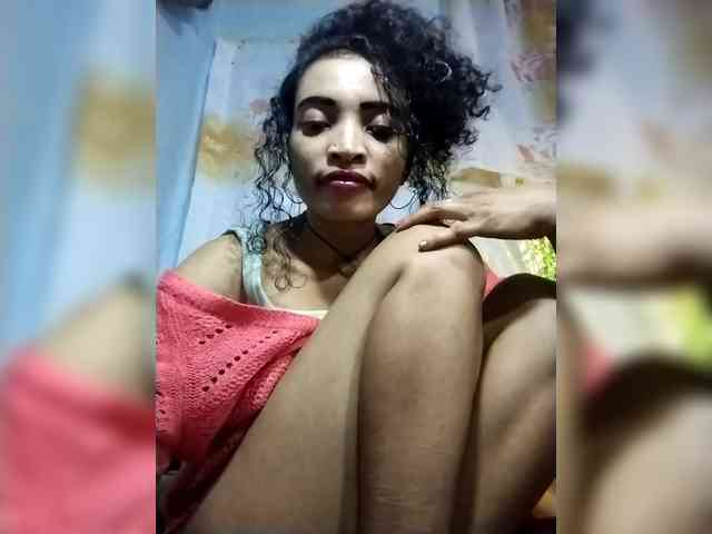 Shanya12 webcam
