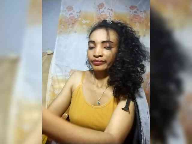Shanya12 webcam