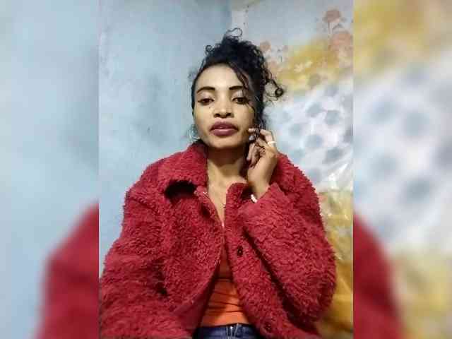 Shanya12 webcam
