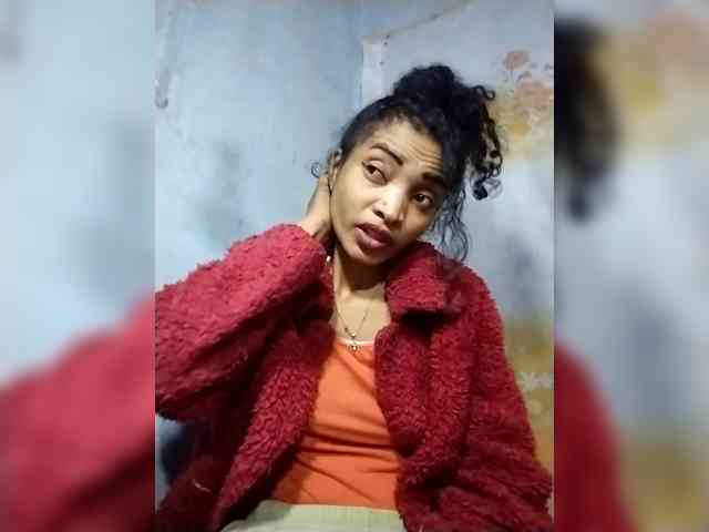 Shanya12 webcam