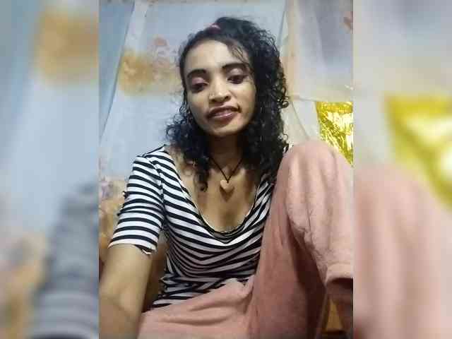 Shanya12 webcam