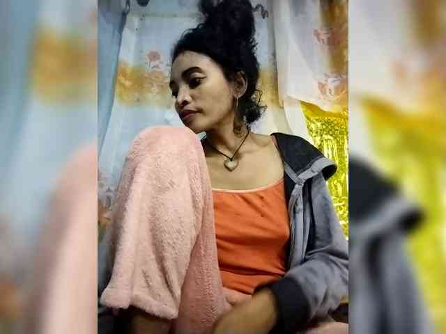 Shanya12 webcam