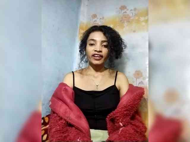 Shanya12 webcam