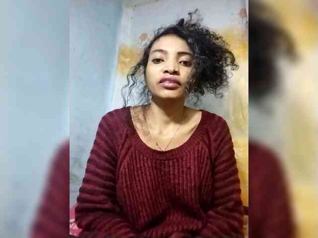 Shanya12 webcam