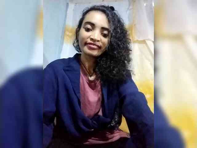 Shanya12 webcam