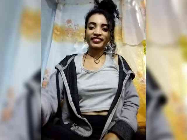 Shanya12 webcam