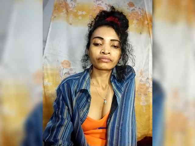 Shanya12 webcam