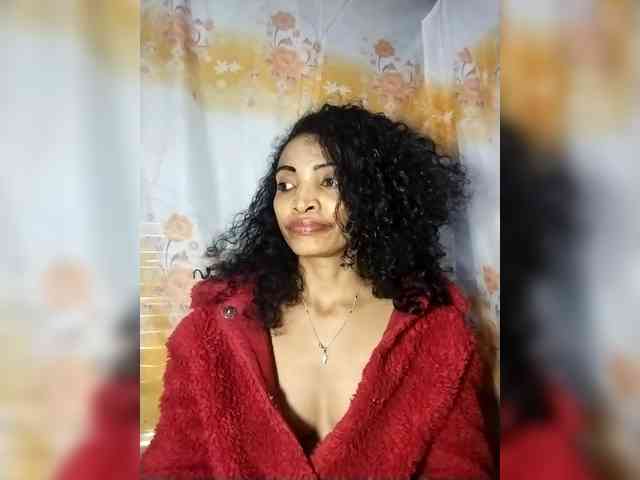 Shanya12 webcam