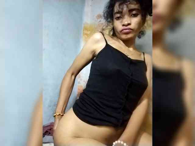 Shanya12 webcam