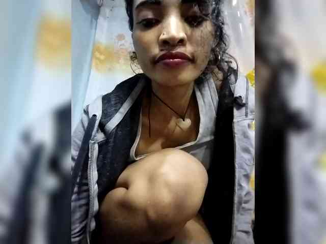 Shanya12 webcam