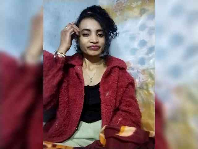Shanya12 webcam