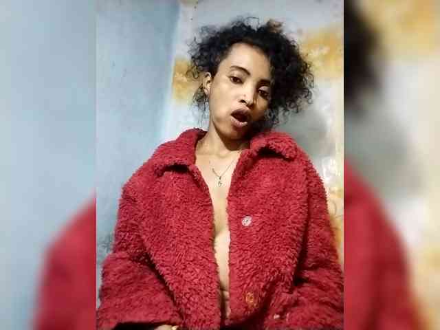 Shanya12 webcam