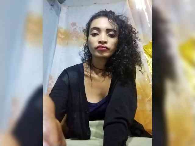 Shanya12 webcam