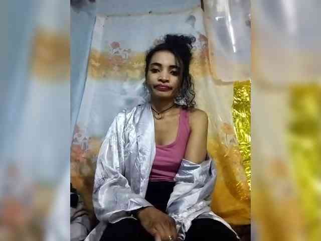 Shanya12 webcam